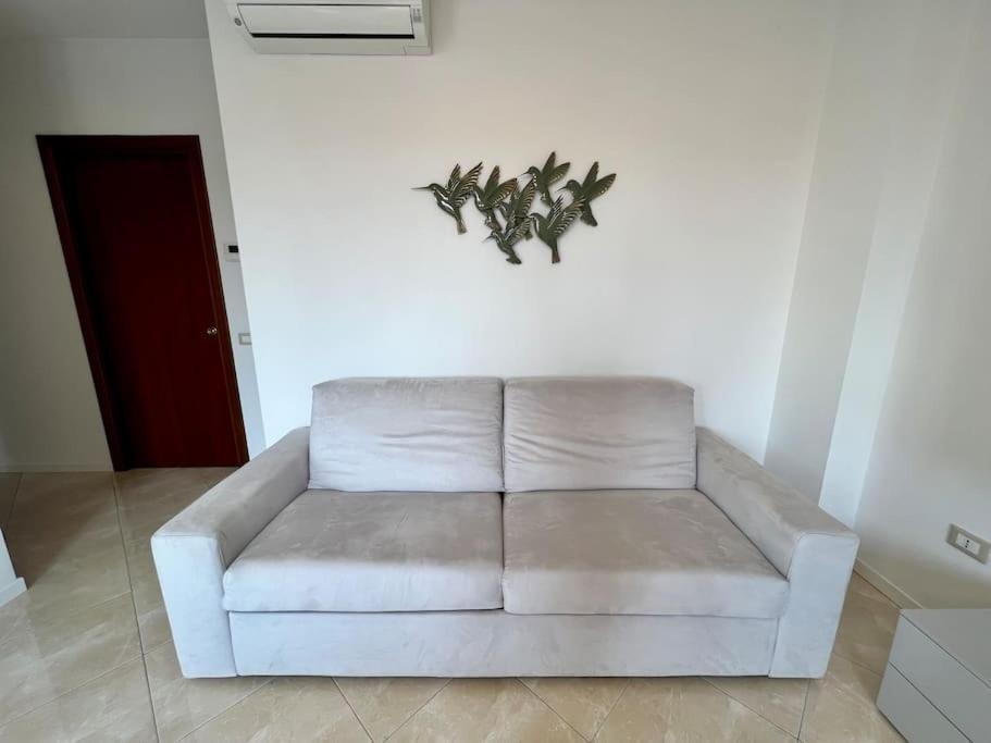 Beija Flor-Trilocale Piazza Garibaldi N18 Daire Desenzano del Garda Dış mekan fotoğraf